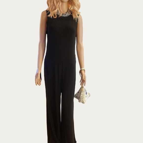 Floral White PYRAMID Clutch with Tassel, FAUX LEATHER EuC - Picture 7 of 16